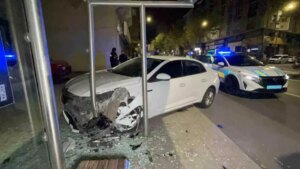 alkollu surucu yolcu duragina daldi w4xhBGvs.jpg