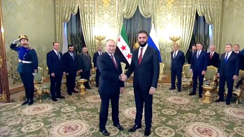 suriye gecici cumhurbaskani sara ilk kez moskovada putinle gorustu gundemde rus asker usleri ve esadin iadesi var Ot3wn53F.jpg