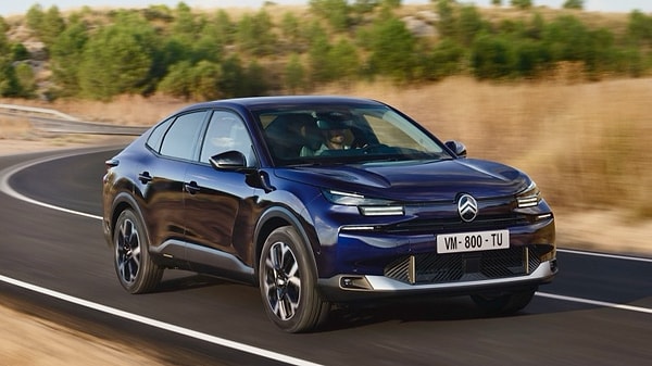 Citroen Elektrikli e-C4 X