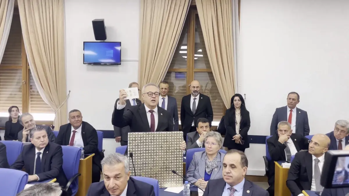 vergi guncellemeleri enflasyon hedeflerine gore yapilacak UuGLLG2Y.jpg