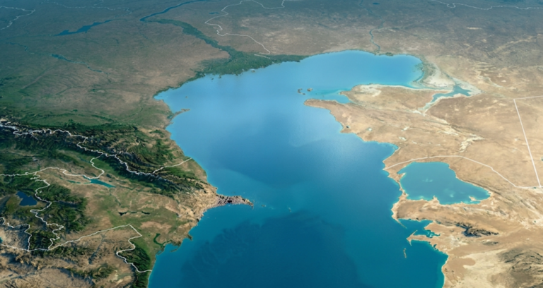dunyanin-en-buyuk-golu-japonya-kadar-buyuk-ve-iki-kitaya-sigmiyor-vVeS8Nev